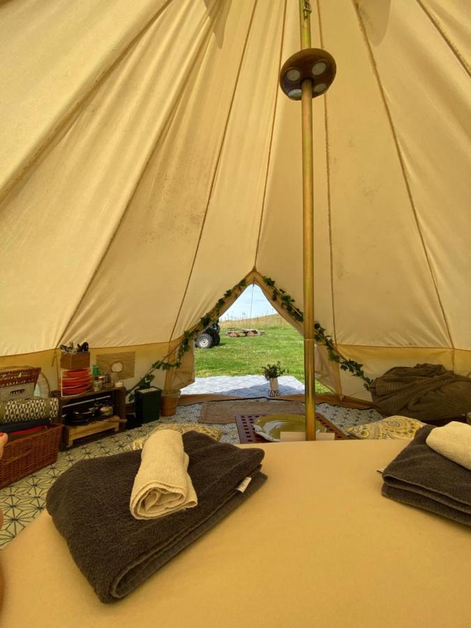 Tente de luxe Daisy Bell Tent At Belan Bluebell Woods